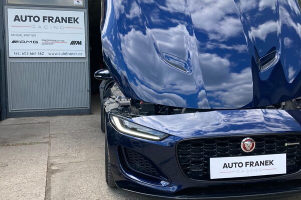 Garanční servis vozidel Jaguar